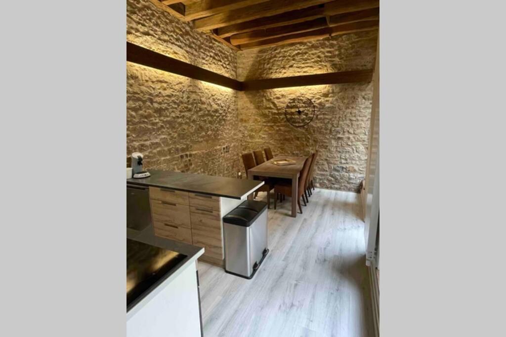 Apartmán « Au 33 » Charleville-Mézières Exteriér fotografie